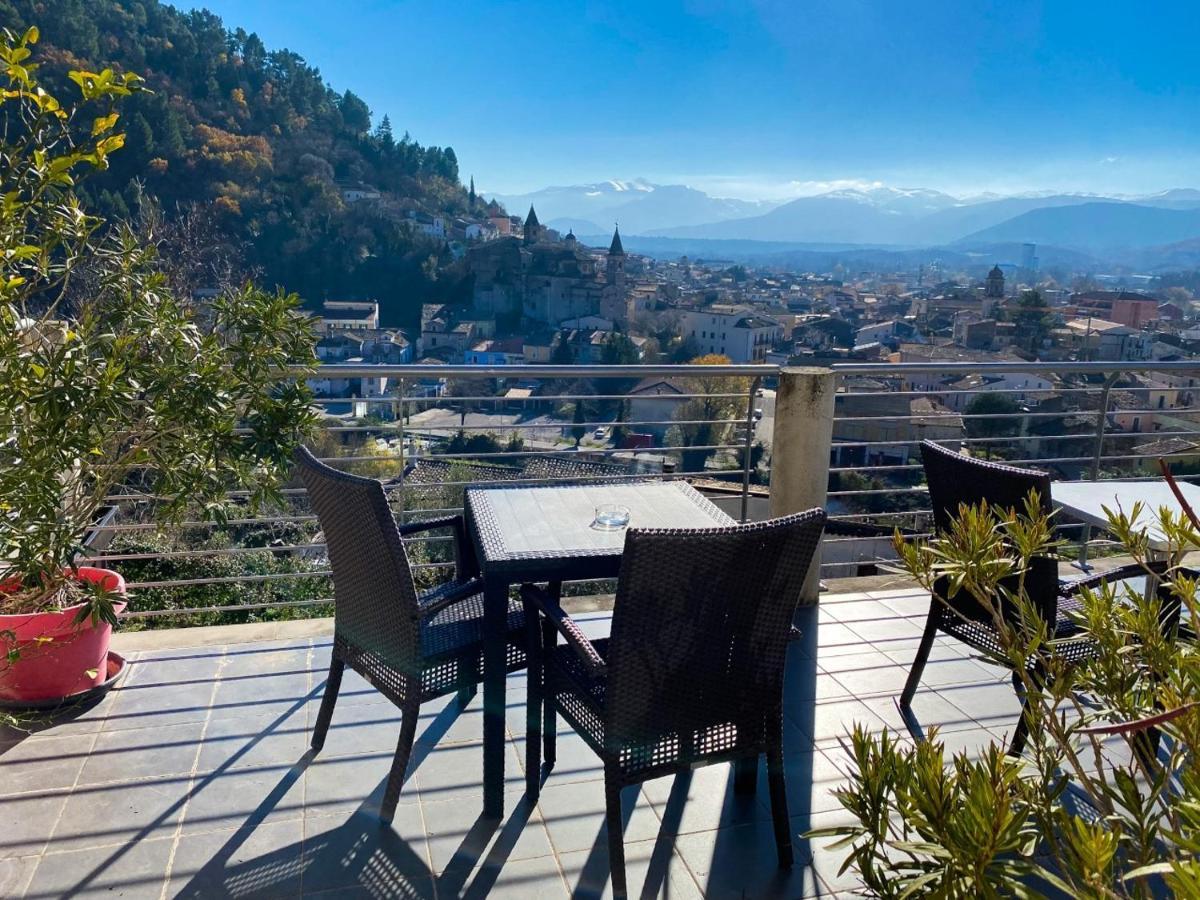 Bellavista Bed & Breakfast Popoli Exterior photo