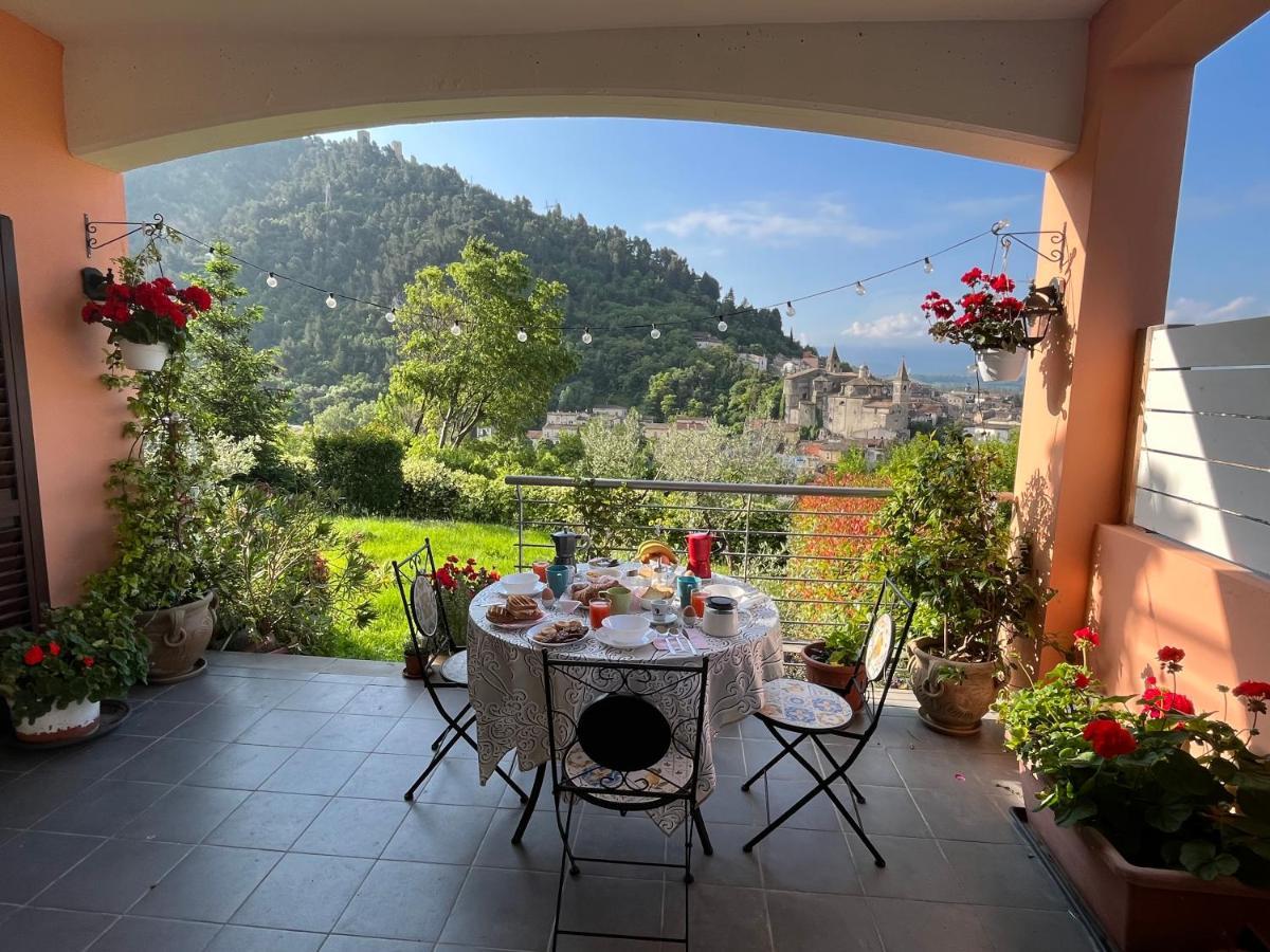 Bellavista Bed & Breakfast Popoli Exterior photo