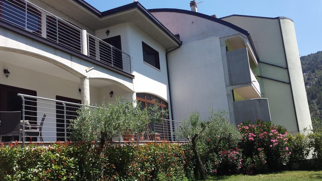 Bellavista Bed & Breakfast Popoli Exterior photo